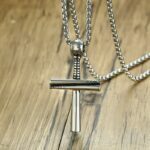 Genial Baseball-Spieler und Gestapelt Baseballs Bat Kreuz Anhänger Halskette Edelstahl Glauben Männlichen Schmuck 24in – Bild 3