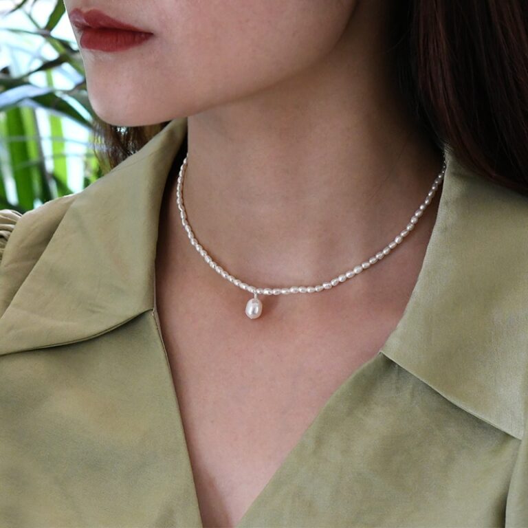 H2c10cff72de84a9a82077c204e72adc2N.jpg ASHIQI 2-3mm Mini Natural Freshwater Pearl Necklace 925 Sterling Silver Fashion Jewelry for Women – Bild 1