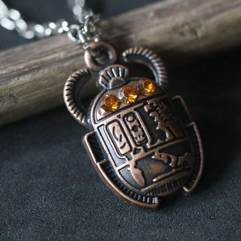 Ägyptische Scarabeus Anhänger mit Kristallen besetzt und Halskette 60cm – Bild 1