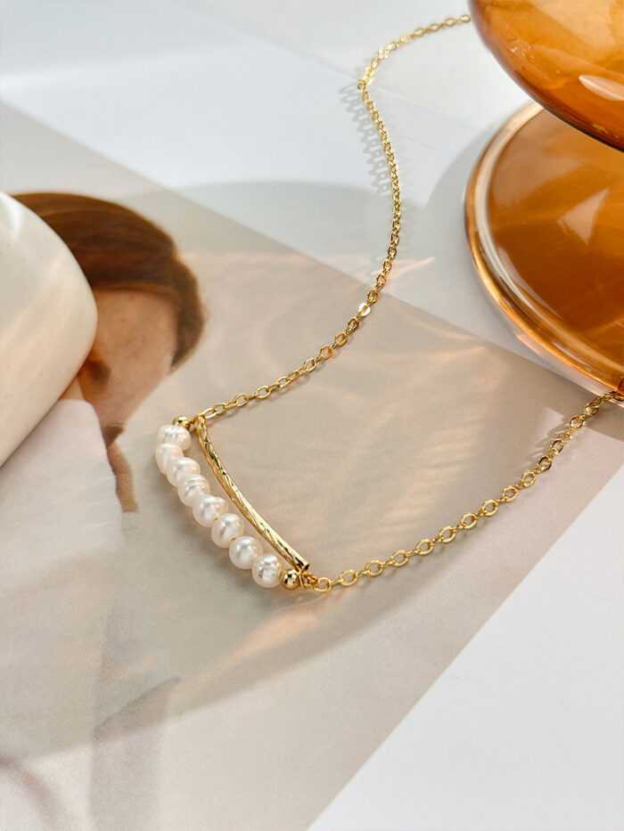 Elegante Perlenkette aus Frischwasserperlen für Frauen - Einfache Minimalistische Goldröhrenperlen Brautjungfernschmuck – Bild 3