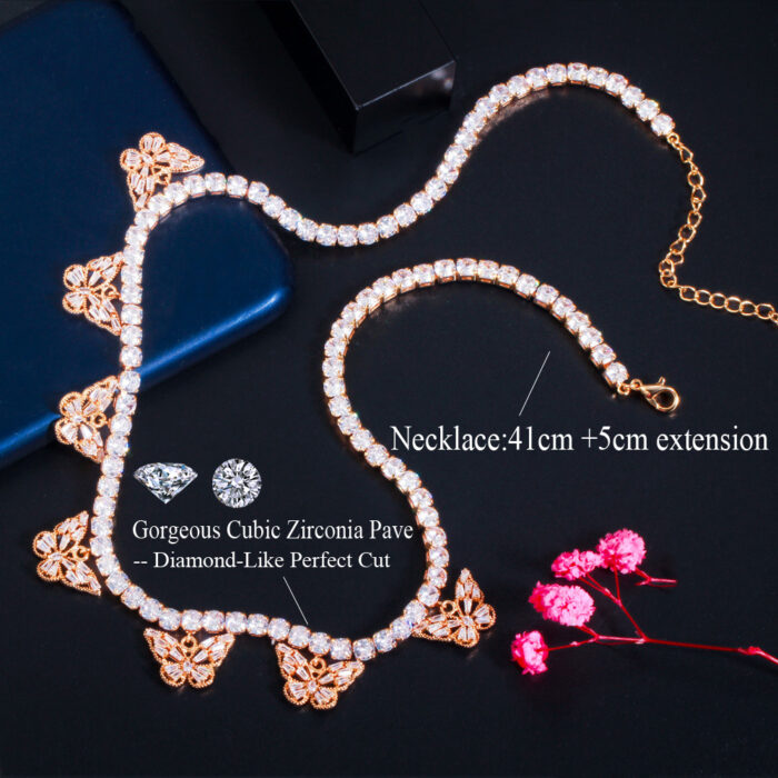 CWWZircons Bling Iced White Gold Color Cubic Zirconia Cute Butterfly Charm Chain Necklace Collar for Women Jewelry CP070 – Bild 4
