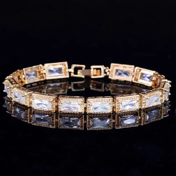 Hf7e62e6a1b644f2a979fd171b3bfefada.jpg CWWZircons Top Quality Square Cubic Zirconia Stones Sparkling Yellow Gold Color Wrap Bracelets Bangles For Women Party CB036 – Bild 1