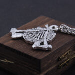 Iron Color Viking axe and Odin Rune Stainless Steel Necklace – Bild 3