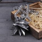 Stainless Steel TheWitcher jewelry Wizard 3 Wild Hunt Game pendant necklace Geralt wolf head necklace with wooden box – Bild 3