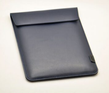 Ultra-slim Envelope Bag: Tablet-Hülle aus Mikrofaser-Kunstleder für iPad mini 1-4 (7,9 Zoll) – Bild 5