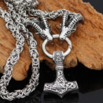 Stainless Steel Valknut Amulett mit Mjölnir Hammer Anhänger an Nordic Thor Ziegenkette - Königskette mit Geschenktasche – Bild 4