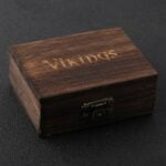 Never Fade Sparta Helmet  pendant necklace with wooden box as men gift – Bild 6