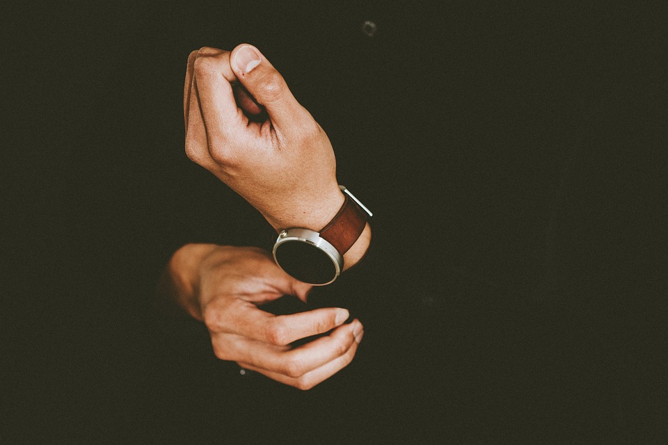 Zeitlos im Design: Die Automatik-Armbanduhr für Herren