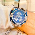 Perpetueller Kalender & Kompliziertes Blaues Zifferblatt: Der perfekte Sportuhr für Männer mit Mechanischer Bewegung