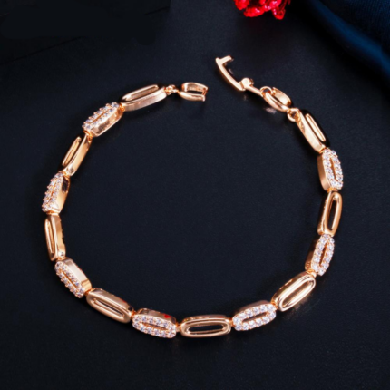 CWWZircons Sparkling Mirco Pave CZ Stone Trendy Women Gold Color Bracelet Bangle Jewelry Accessories Bijoux Femme 2020 CB236