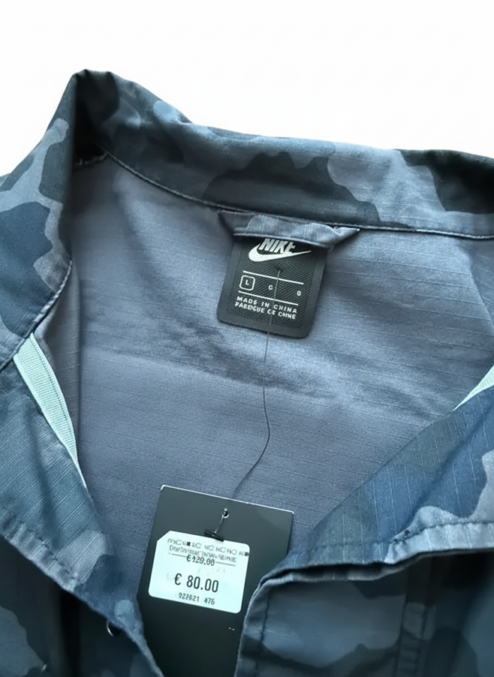 Nike Sportswear NSW Camo-Jacke für Herren (L) – Bild 3